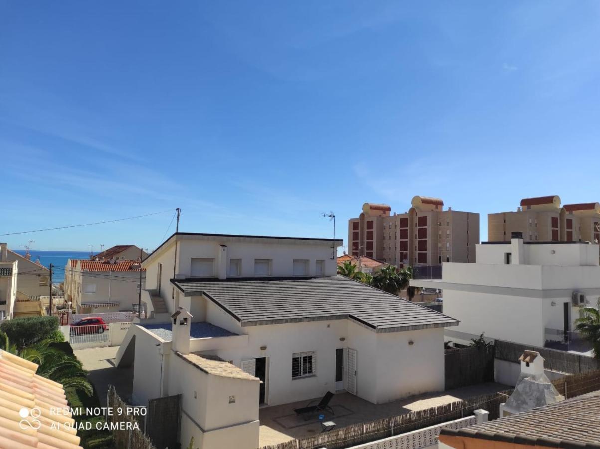 Bungalow Soleado A 100 Metros De La Playa Ла-Мата Экстерьер фото