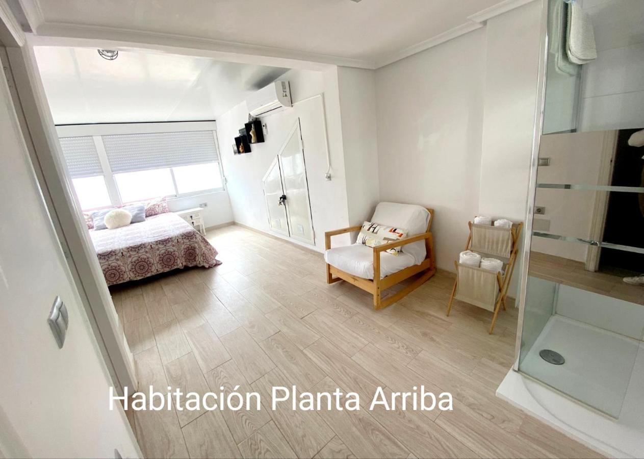 Bungalow Soleado A 100 Metros De La Playa Ла-Мата Экстерьер фото